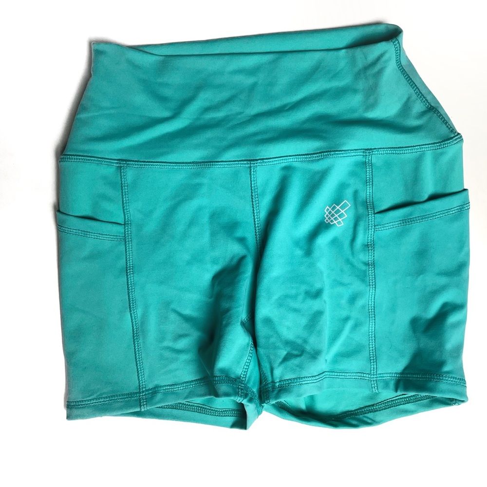 Jed North Aqua Glory shorts, with pockets